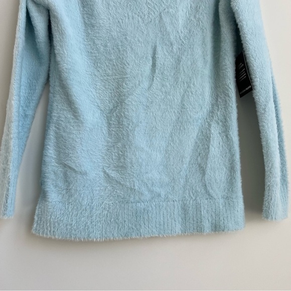 New Boston Proper Baby Blue V-neck Pullover Soft Fuzzy Eyelash Sweater XS - Picture 6 of 12